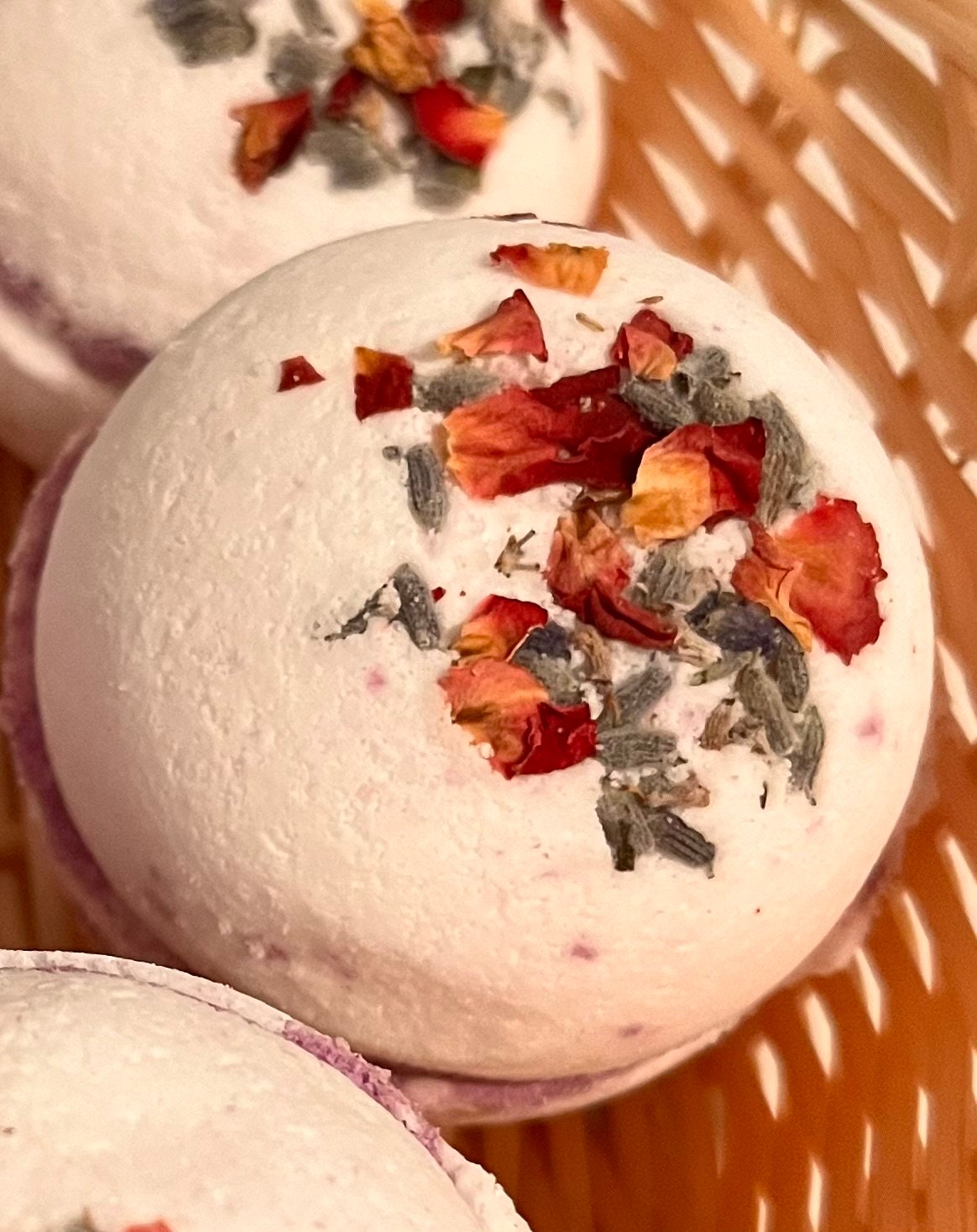 Lavender Bath bombs/bath fizzies/lavender bath bomb/all natural bath fizzies/bath gifts/