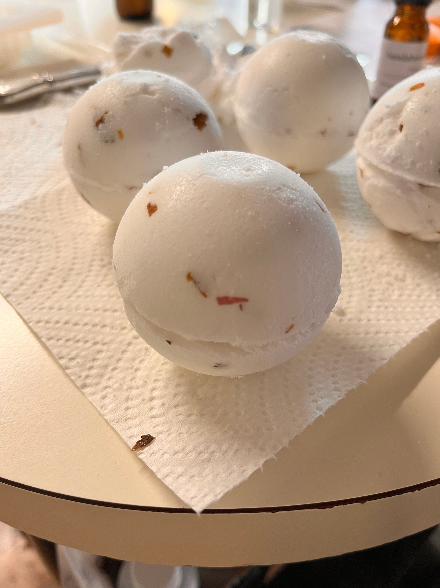 Lavender Bath bombs/bath fizzies/lavender bath bomb/all natural bath fizzies/bath gifts/
